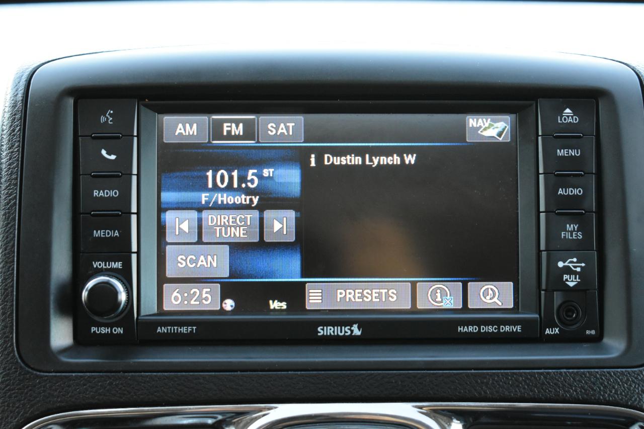 Chrysler Town & Country Touring-L 2014