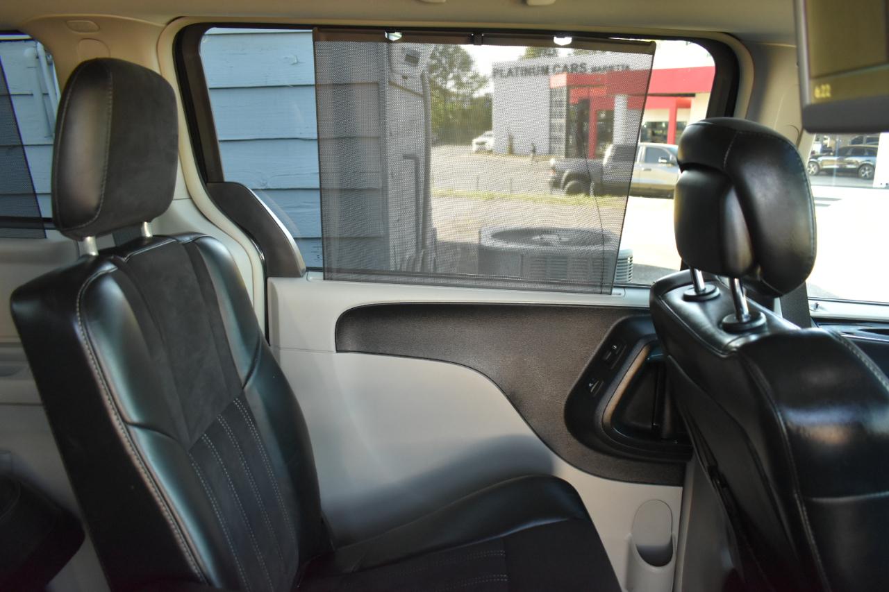 Chrysler Town & Country Touring-L 2014