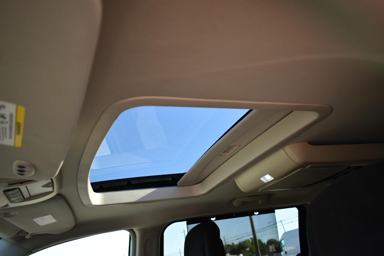 Chrysler Town & Country Touring-L 2014
