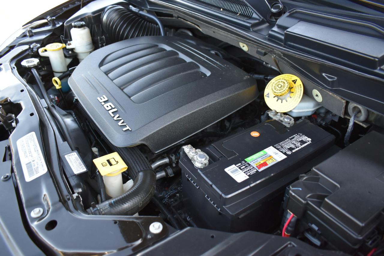 Chrysler Town & Country Touring-L 2014