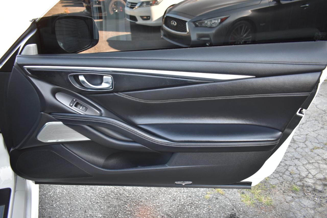 Infiniti Q60 3.0t LUXE RWD 2018