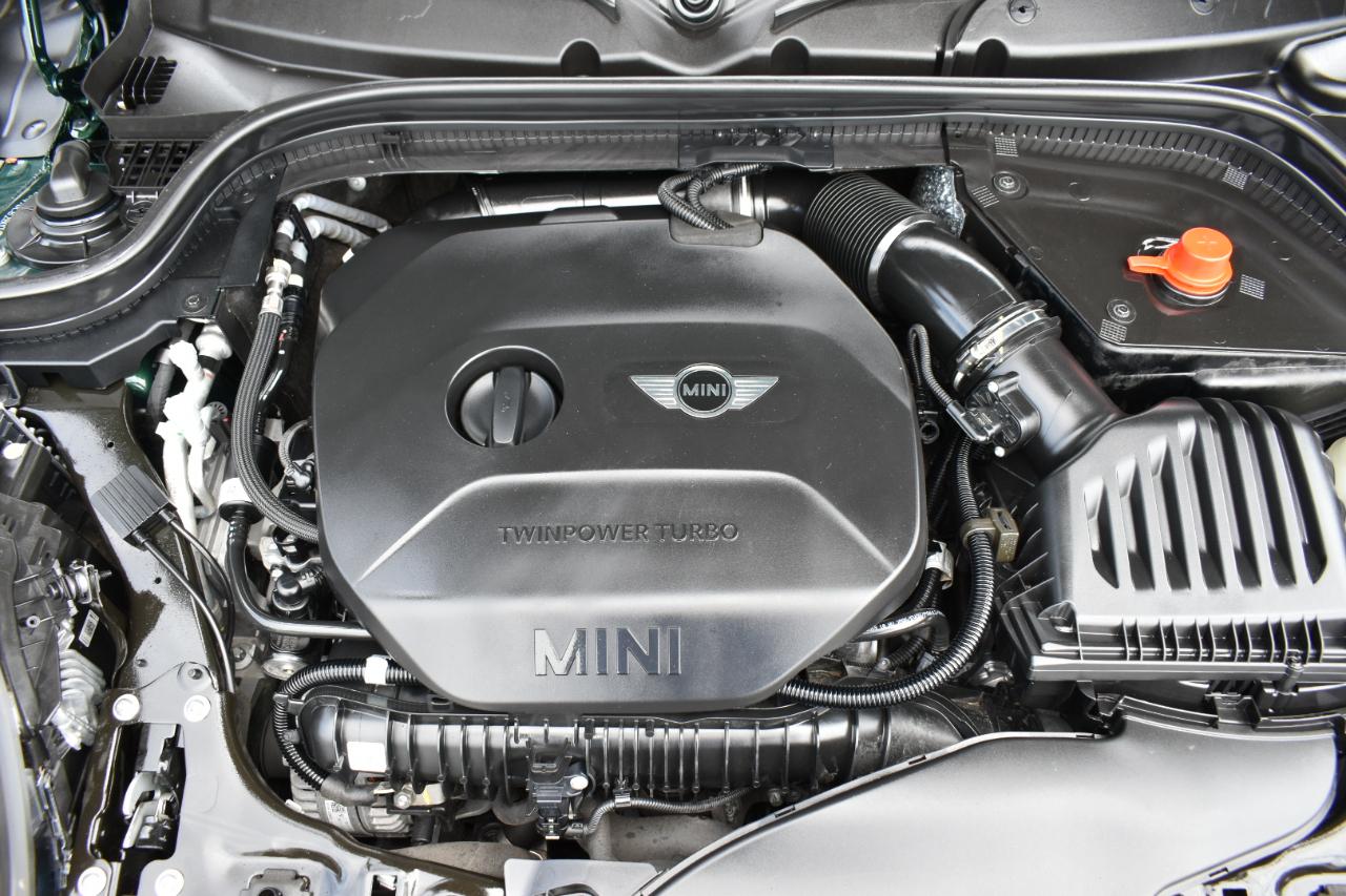MINI Cooper Convertible  2018