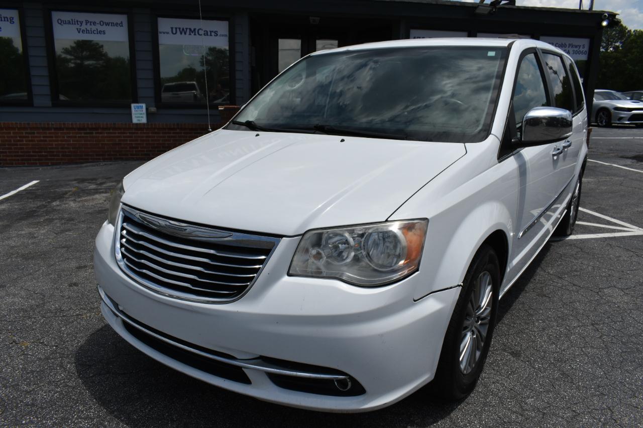 Chrysler Town & Country Touring-L 2014