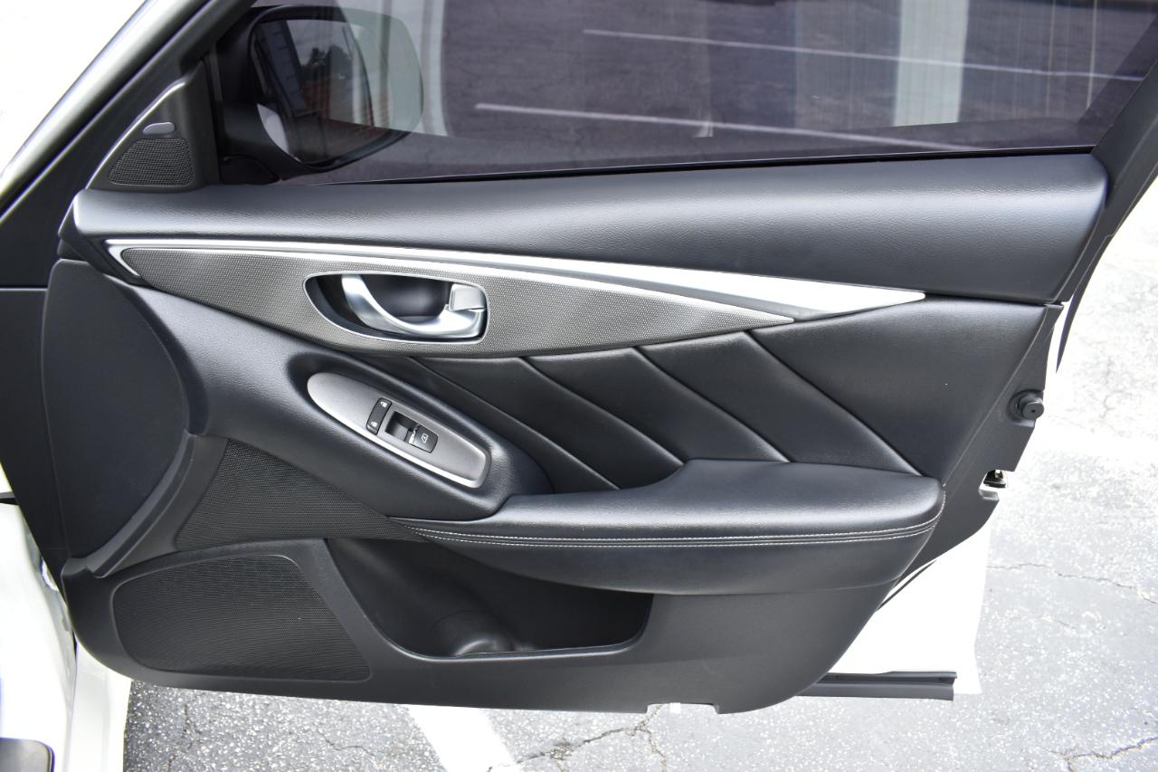 Infiniti Q50 3.0t LUXE AWD 2020