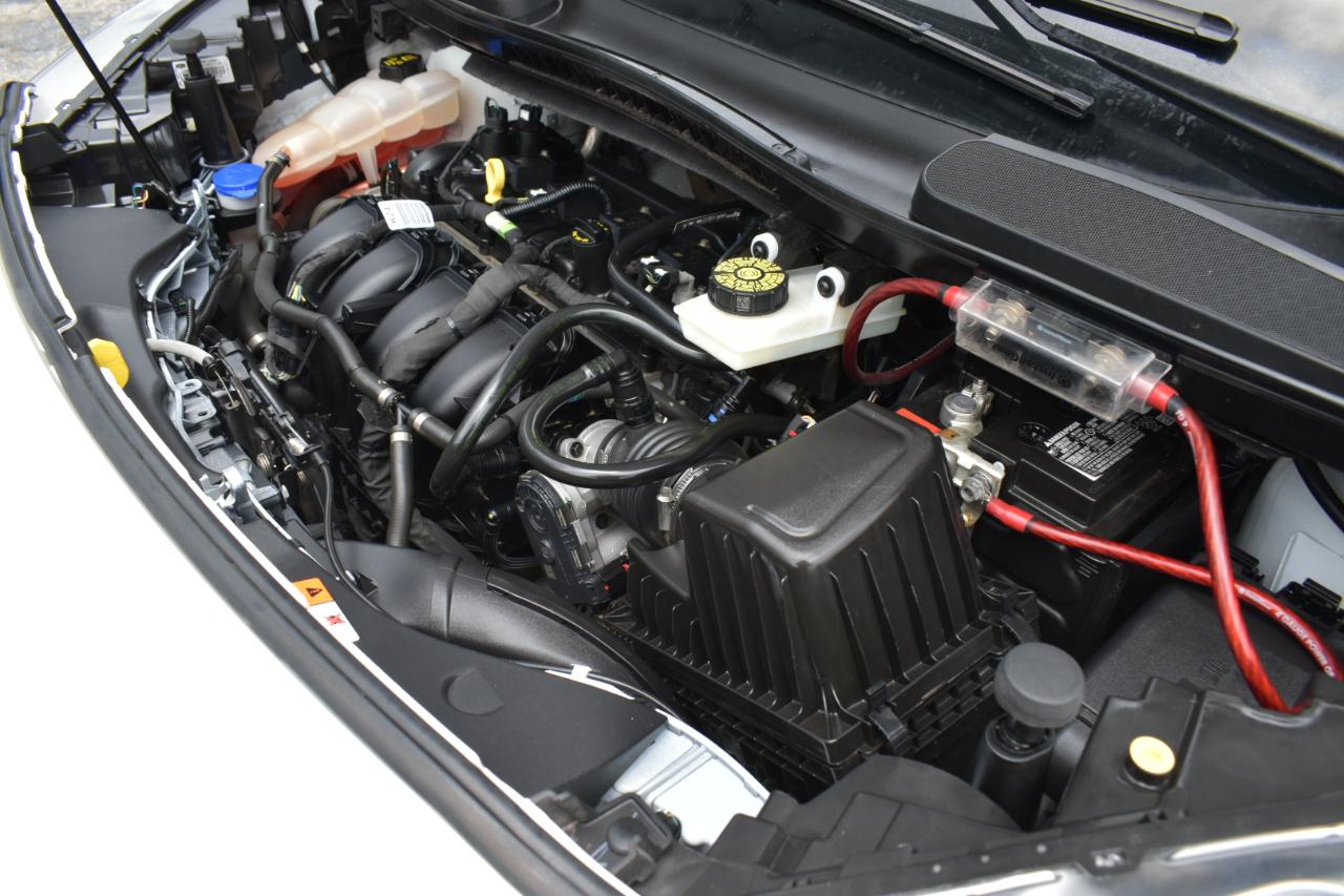 Ford Transit Connect Cargo Van XL LWB 2022