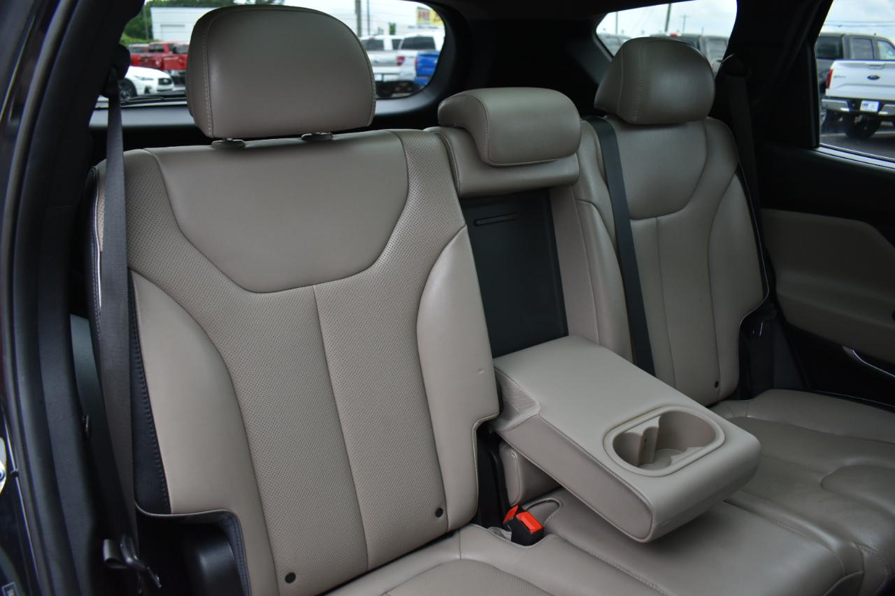 Hyundai Santa Fe Limited AWD 2023