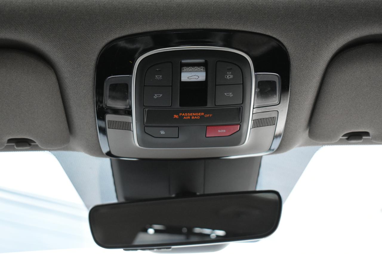 Hyundai Santa Fe Limited AWD 2023