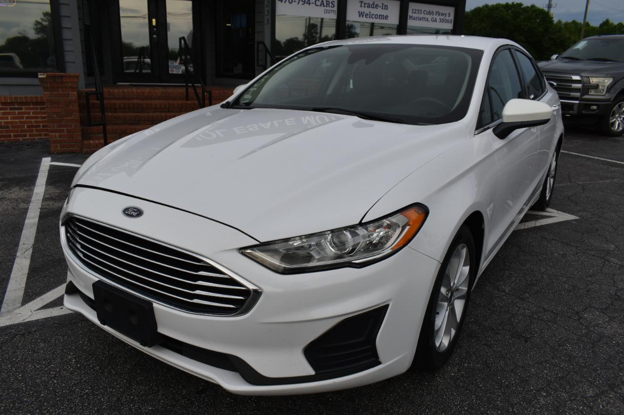 Ford Fusion Hybrid SE 2020