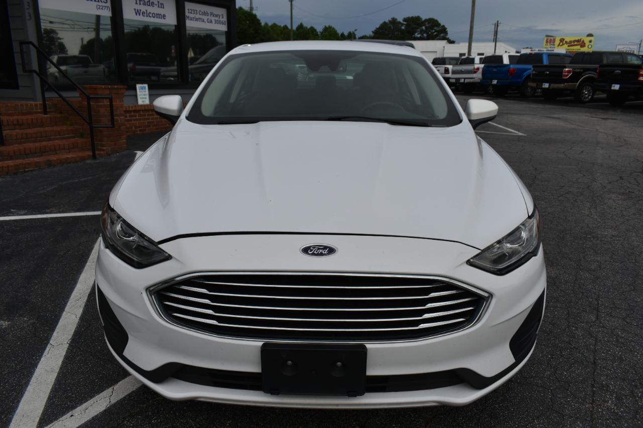Ford Fusion Hybrid SE 2020