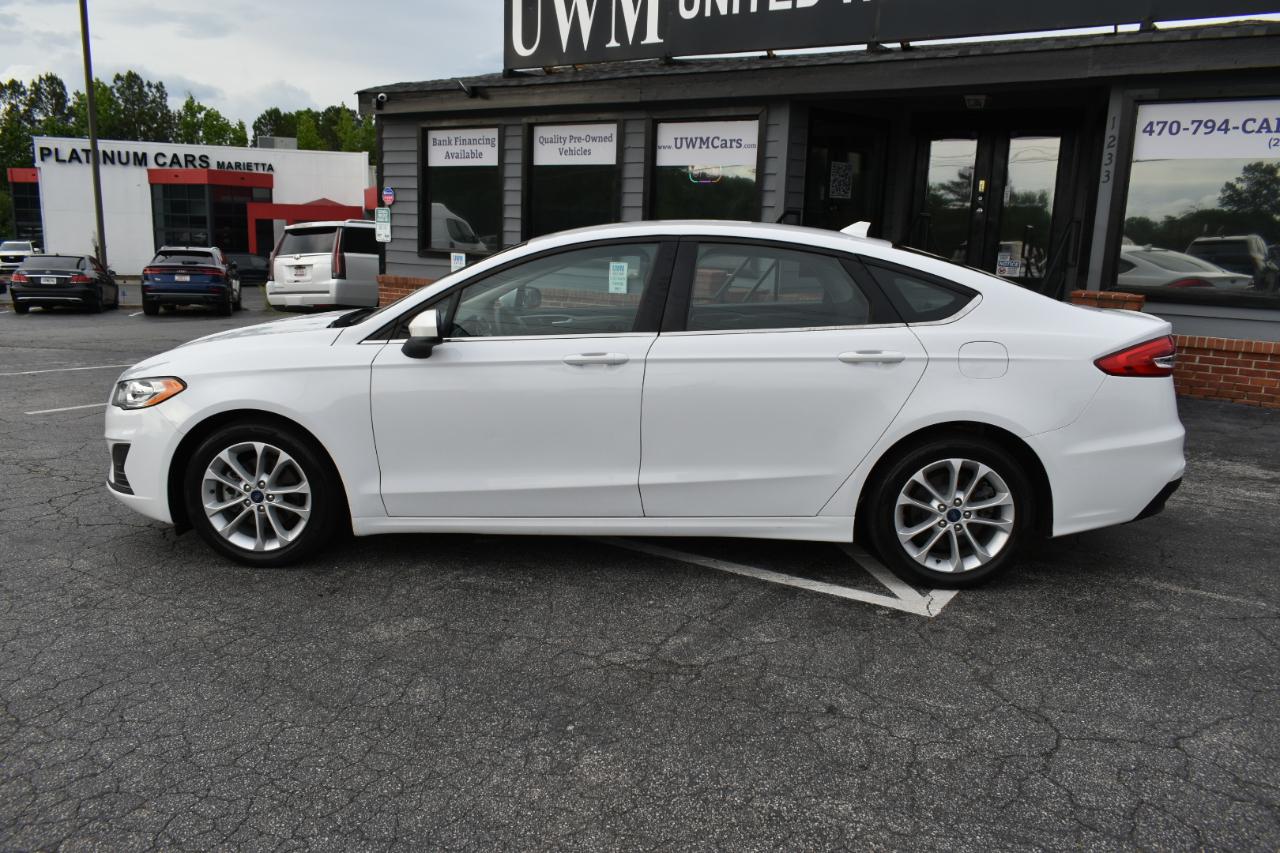 Ford Fusion Hybrid SE 2020