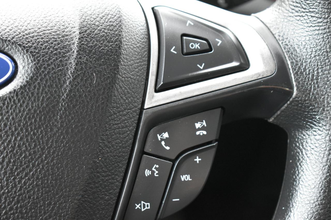 Ford Fusion Hybrid SE 2020