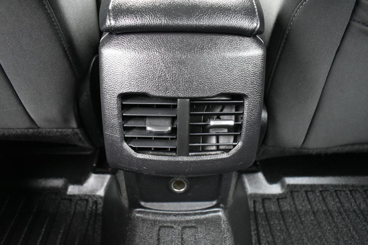 Ford Fusion Hybrid SE 2020