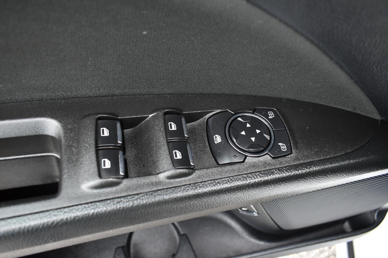 Ford Fusion Hybrid SE 2020