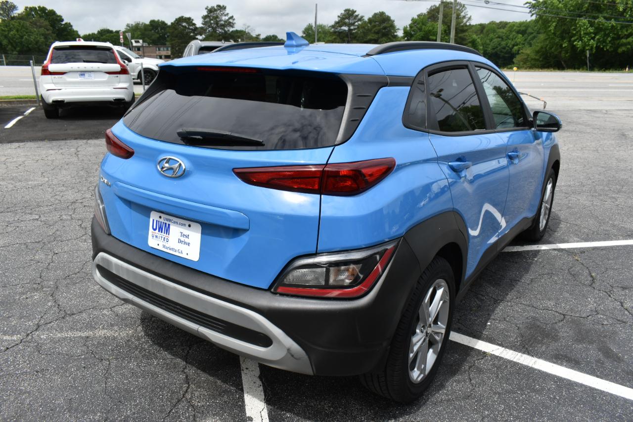 Hyundai Kona SE FWD 2022