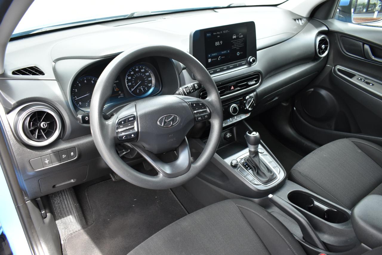 Hyundai Kona SE FWD 2022