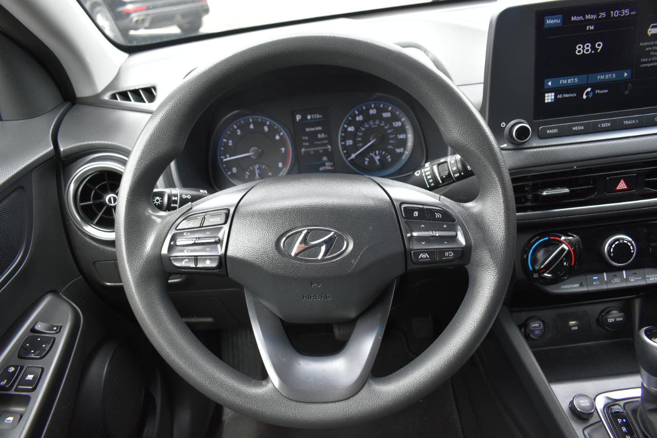 Hyundai Kona SE FWD 2022