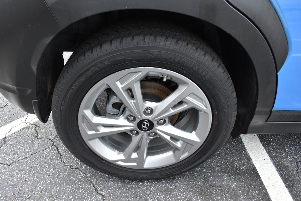 Hyundai Kona SE FWD 2022