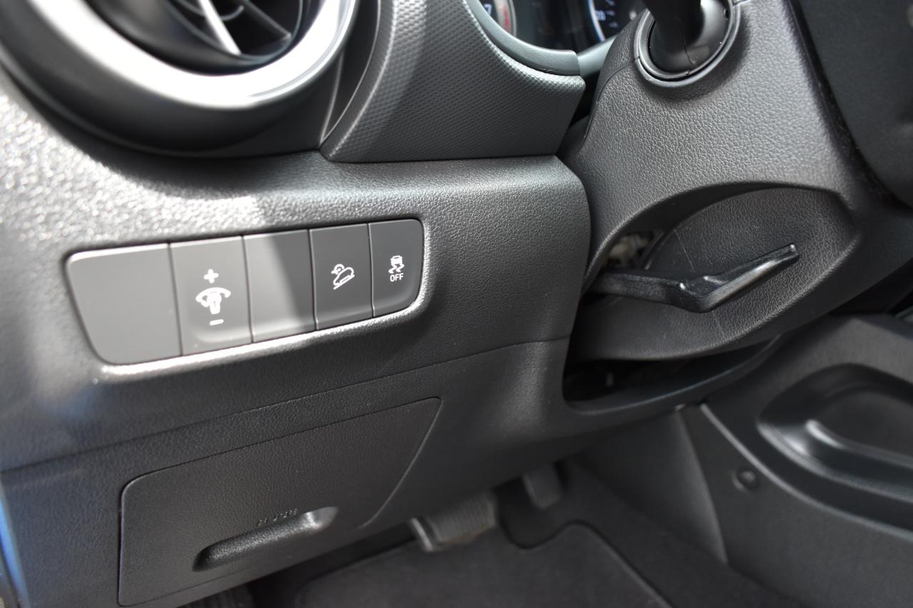 Hyundai Kona SE FWD 2022