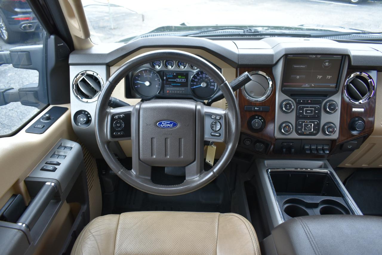 Ford F-250 SD Lariat Crew Cab 4WD 2015
