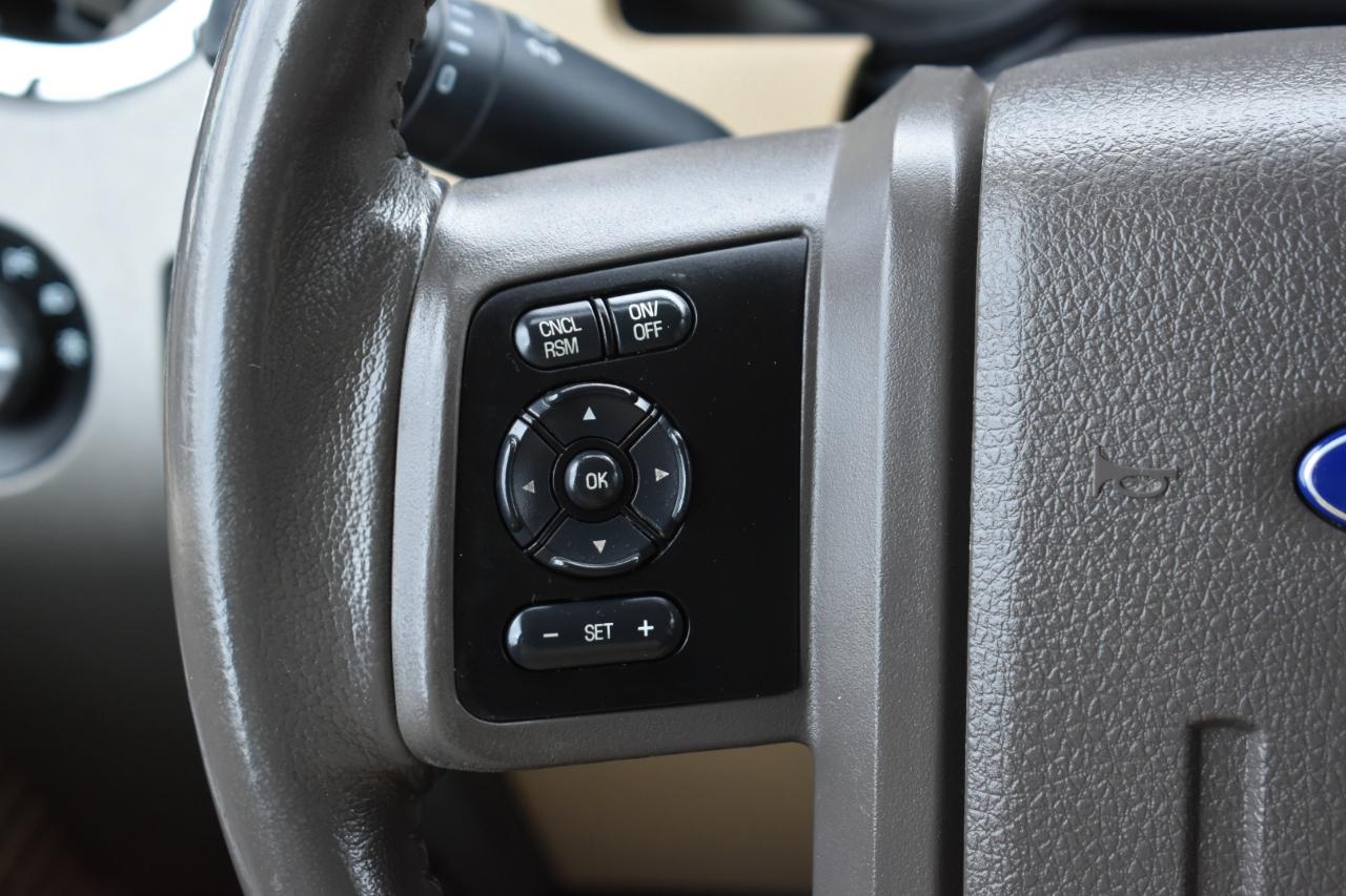 Ford F-250 SD Lariat Crew Cab 4WD 2015