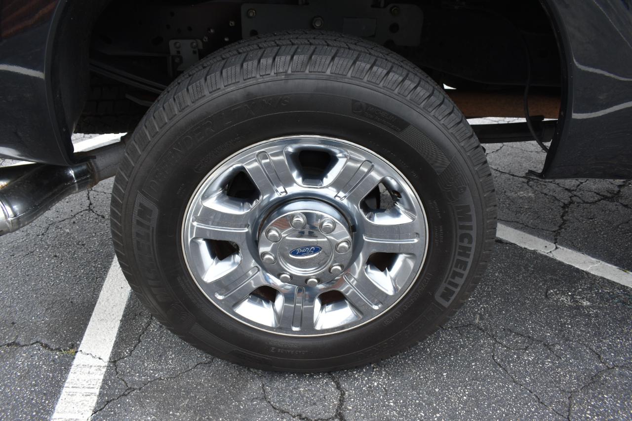 Ford F-250 SD Lariat Crew Cab 4WD 2015