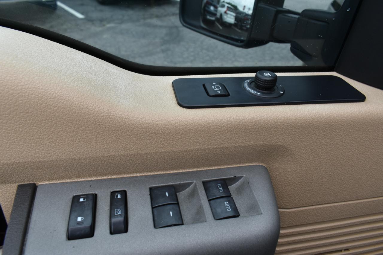 Ford F-250 SD Lariat Crew Cab 4WD 2015