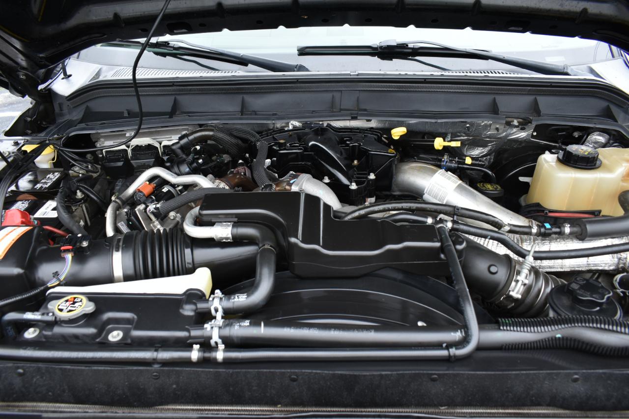 Ford F-250 SD Lariat Crew Cab 4WD 2015