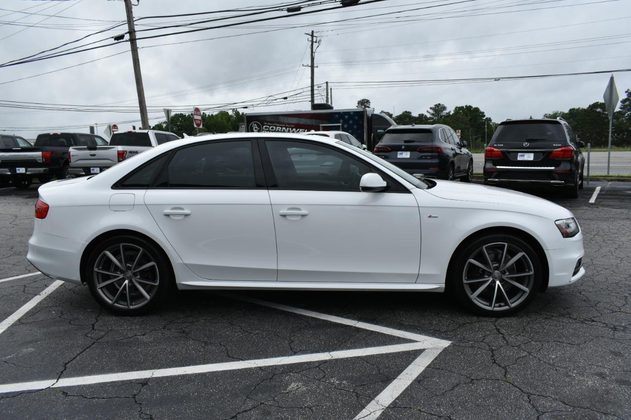 Audi A4 2.0T Premium quattro Sedan AWD 8A 2016