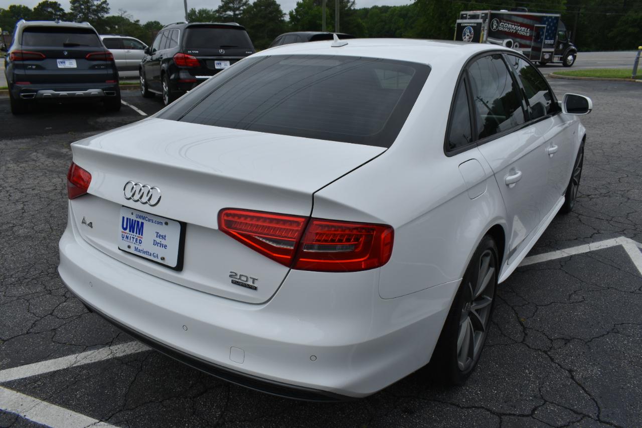 Audi A4 2.0T Premium quattro Sedan AWD 8A 2016