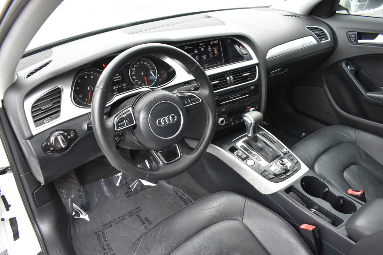 Audi A4 2.0T Premium quattro Sedan AWD 8A 2016