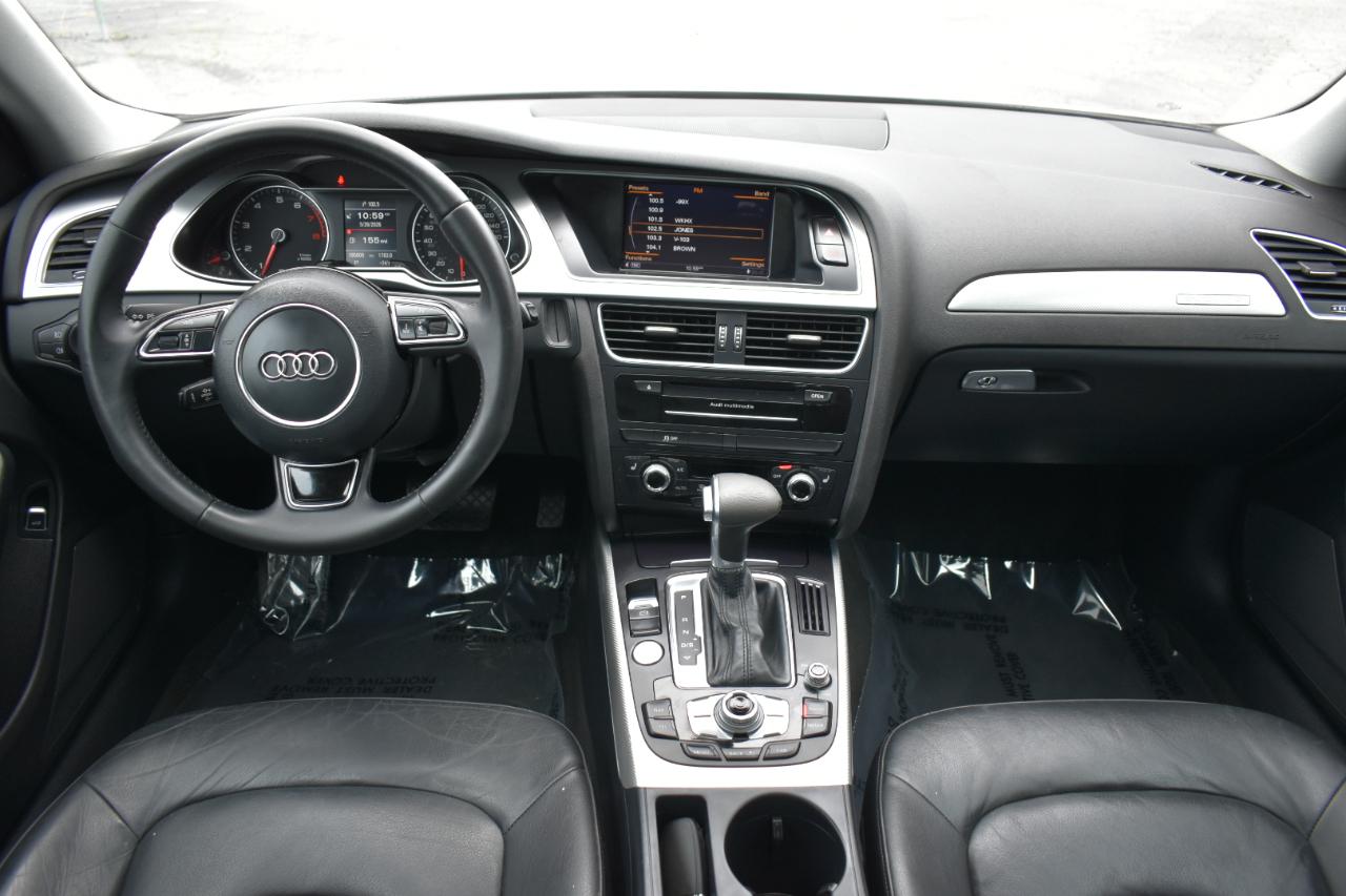 Audi A4 2.0T Premium quattro Sedan AWD 8A 2016