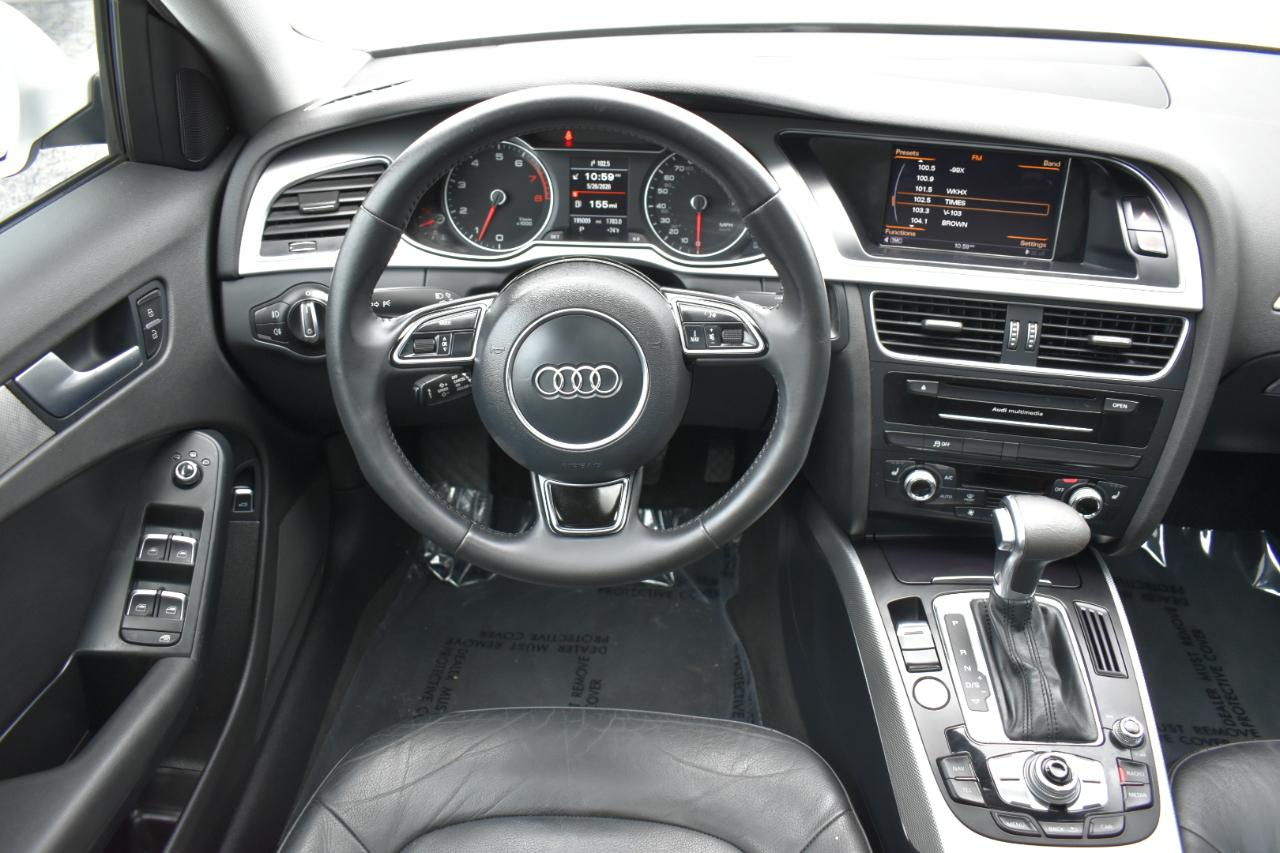 Audi A4 2.0T Premium quattro Sedan AWD 8A 2016
