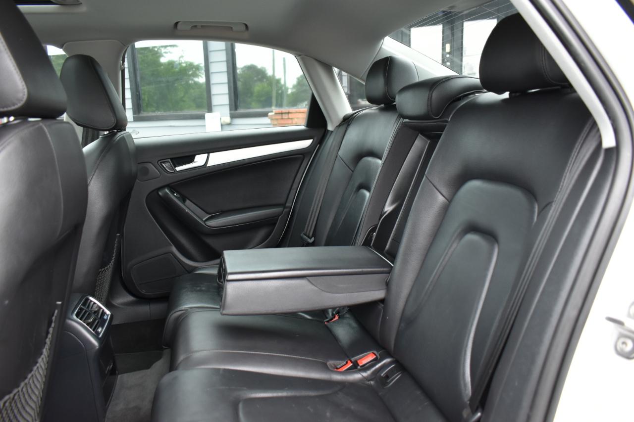 Audi A4 2.0T Premium quattro Sedan AWD 8A 2016