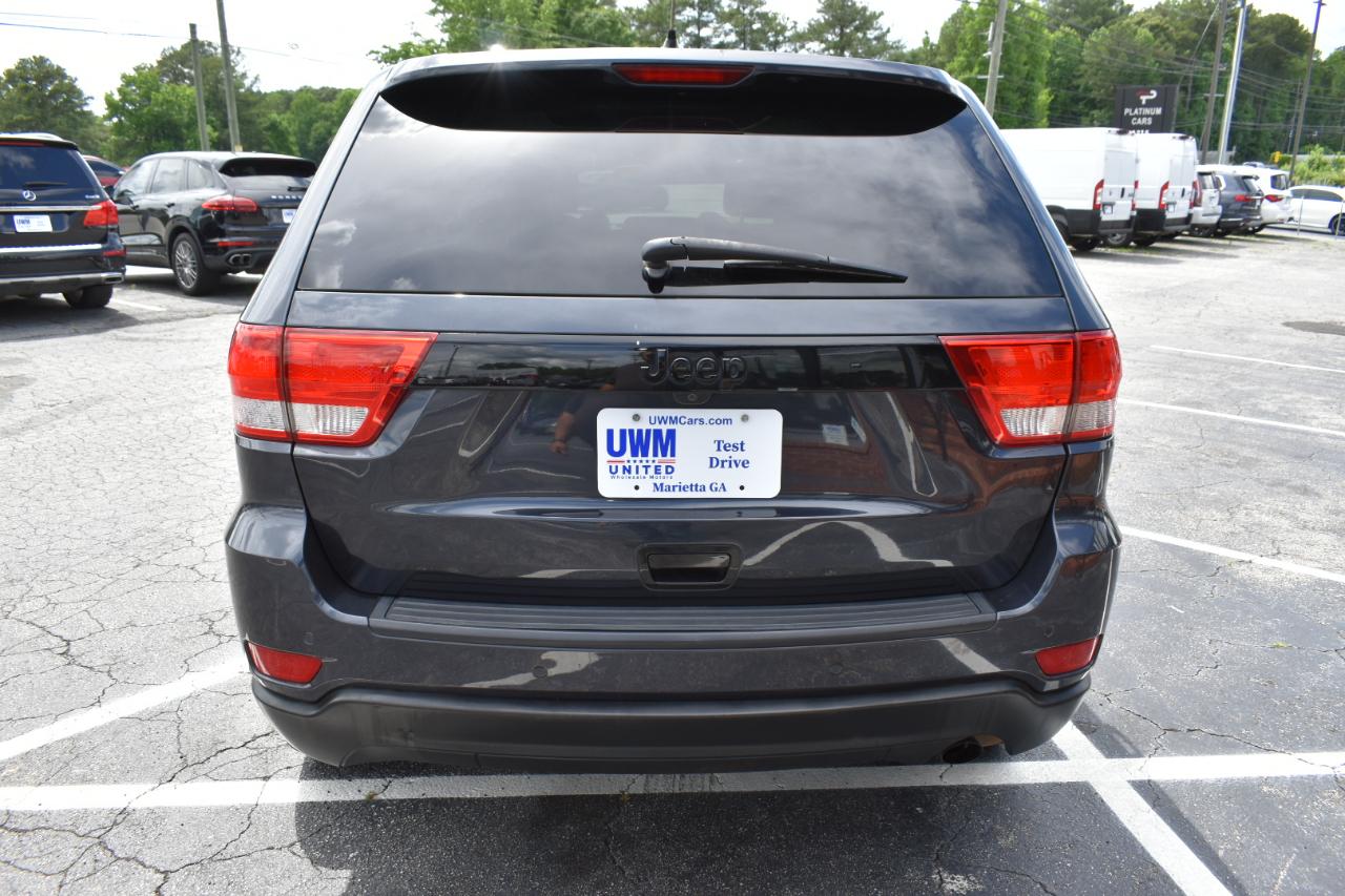 Jeep Grand Cherokee Laredo 2WD 2013