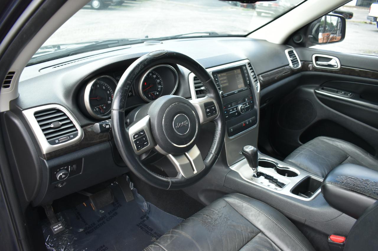 Jeep Grand Cherokee Laredo 2WD 2013