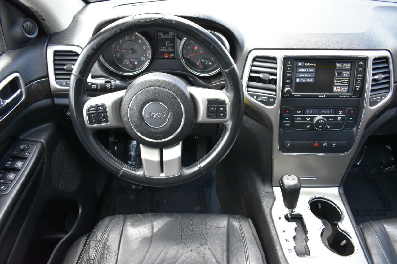 Jeep Grand Cherokee Laredo 2WD 2013