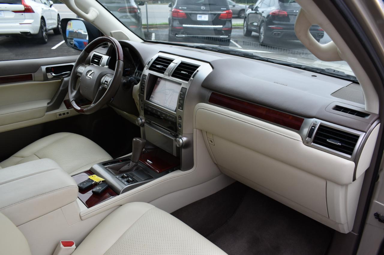 Lexus GX 460 Sport Utility 2013