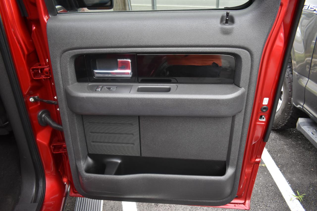 Ford F-150 Limited SuperCrew 4WD 2013