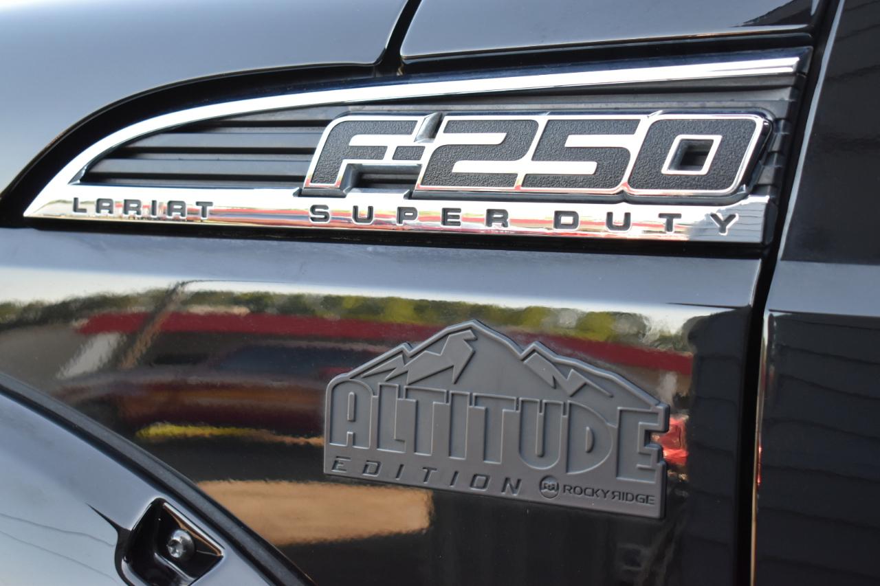 Ford F-250 SD Lariat Crew Cab 4WD 2016