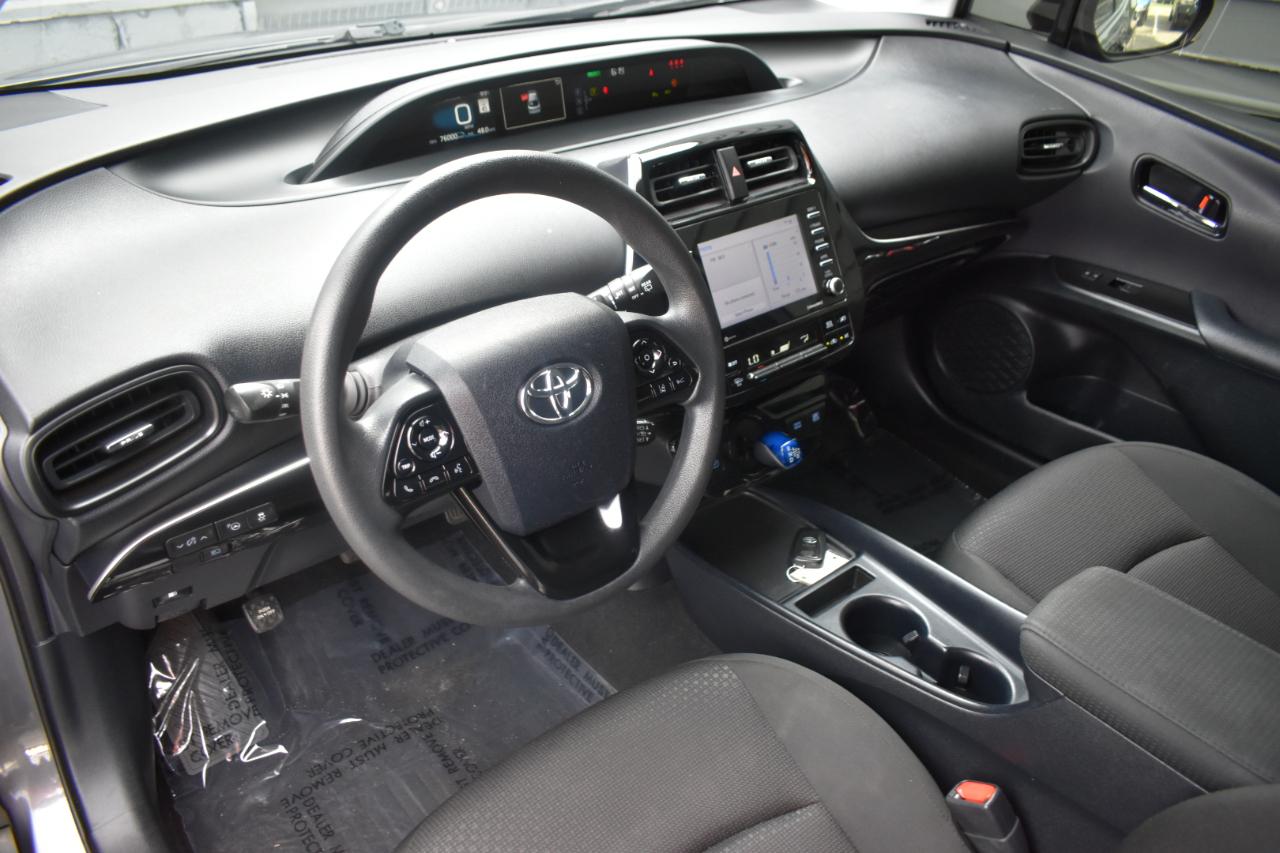 Toyota Prius LE 2022