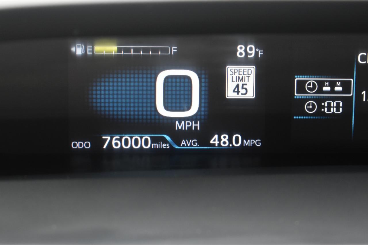 Toyota Prius LE 2022