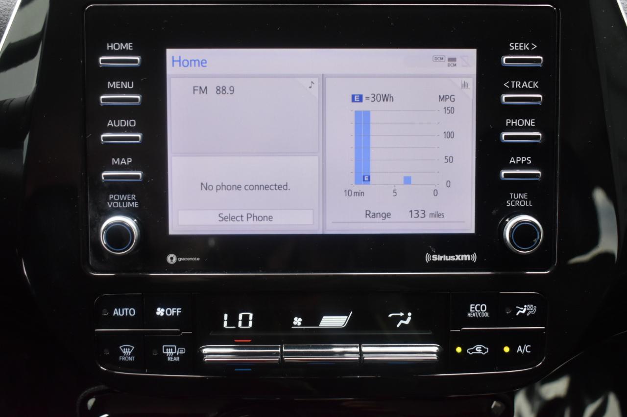 Toyota Prius LE 2022