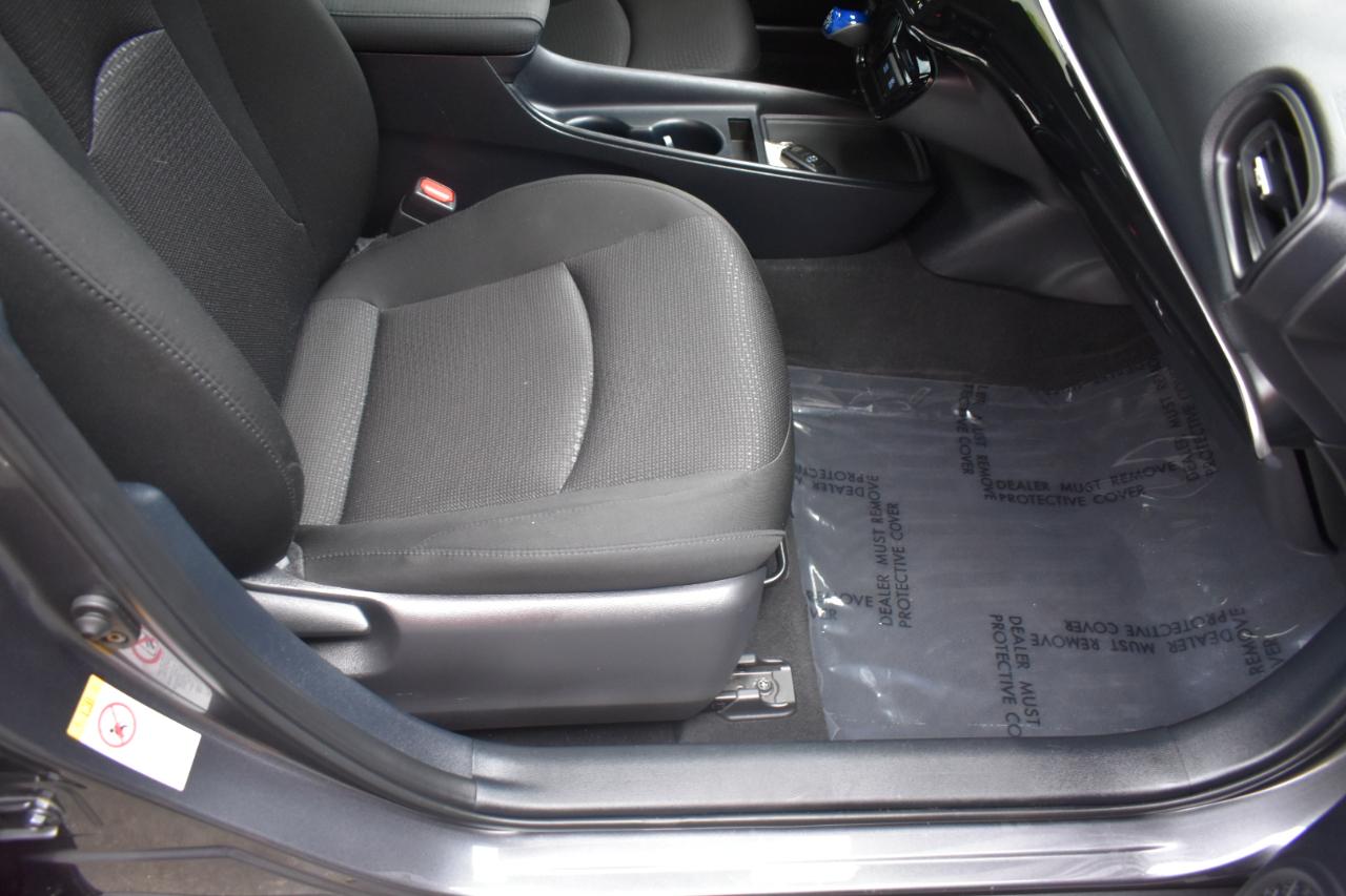 Toyota Prius LE 2022