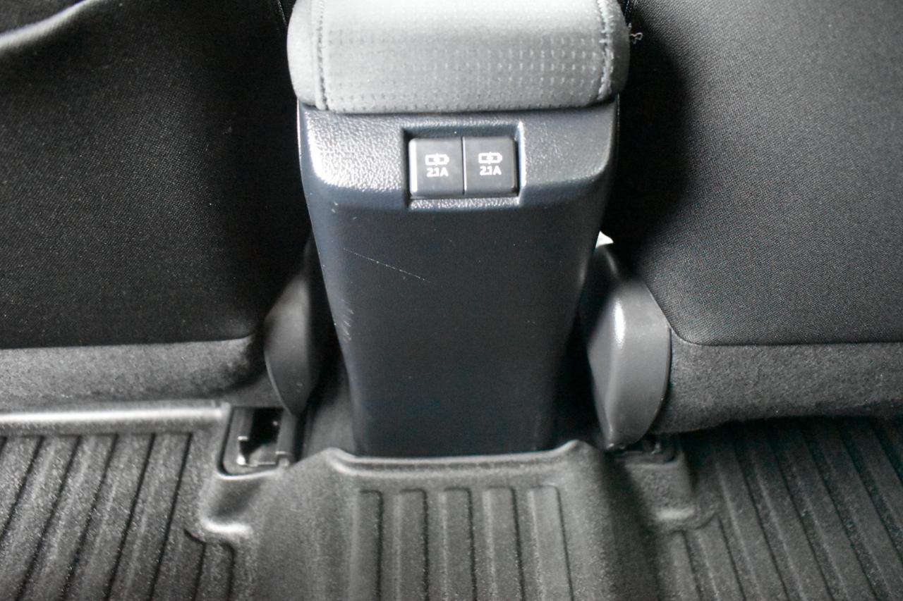 Toyota Prius LE 2022
