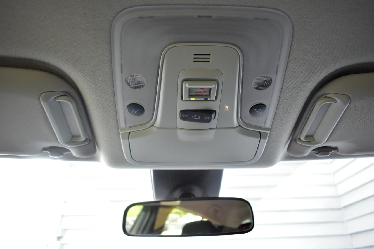 Toyota Prius LE 2022