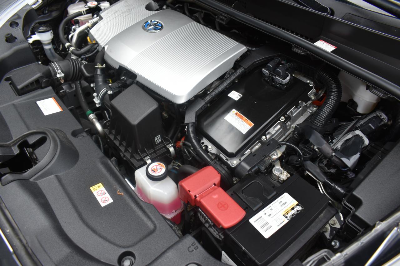 Toyota Prius LE 2022