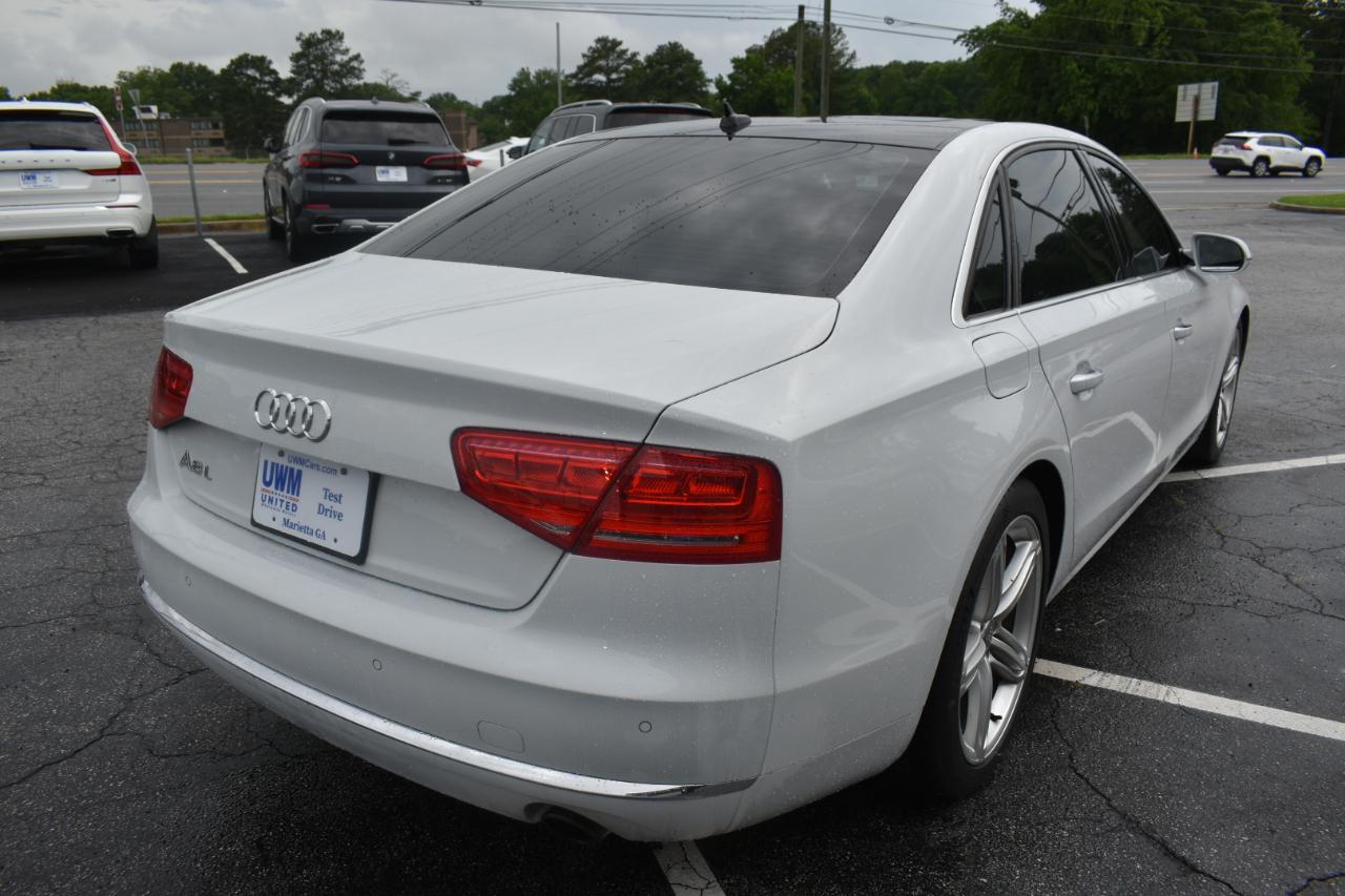 Audi A8 3.0 Sedan L quattro Tiptronic 2013