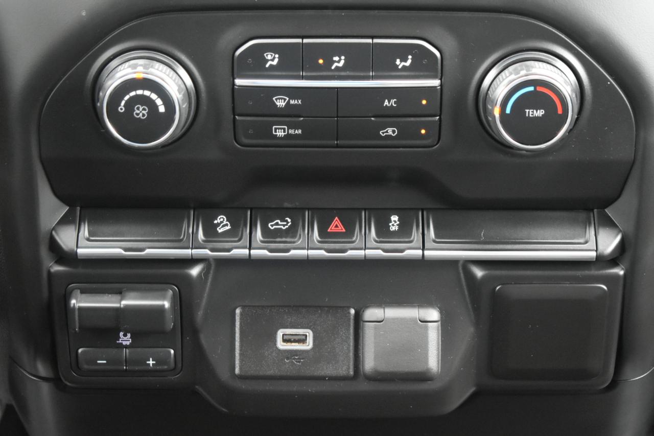 Chevrolet Silverado 1500 Custom Trail Boss Double Cab 4WD 2019