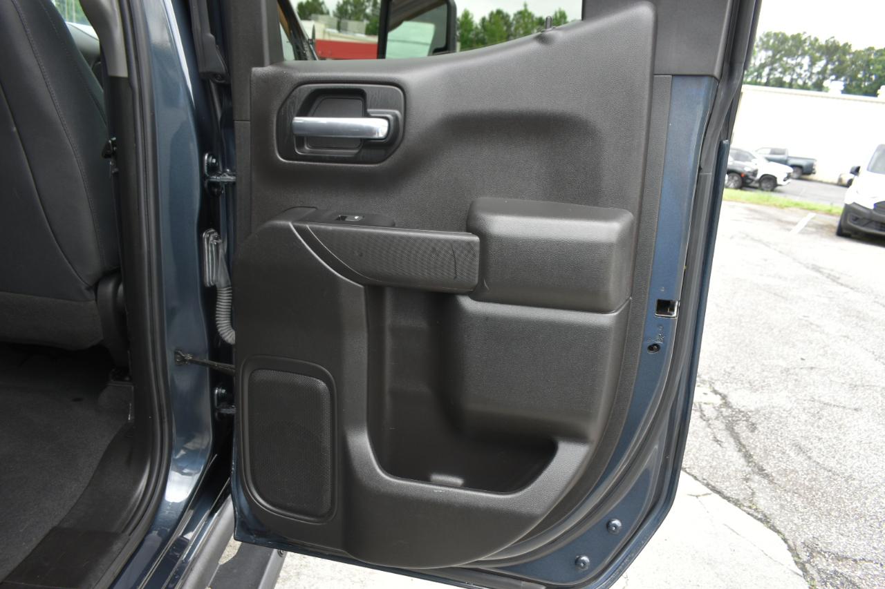 Chevrolet Silverado 1500 Custom Trail Boss Double Cab 4WD 2019