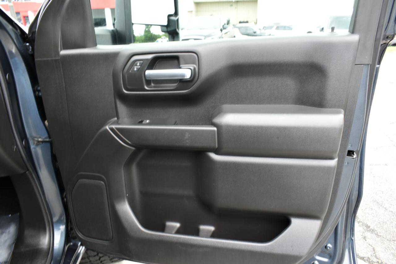 Chevrolet Silverado 1500 Custom Trail Boss Double Cab 4WD 2019